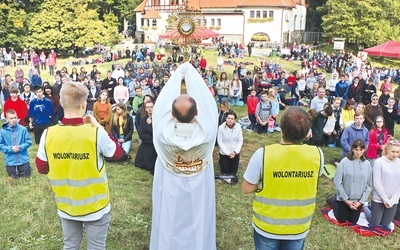 To już tradycja od 2016 r., że młodzi katolicy we wrześniu spotykają się na diecezjalnej górze Tabor.