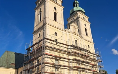 Kościół Świętej Rodziny w Pile wypięknieje