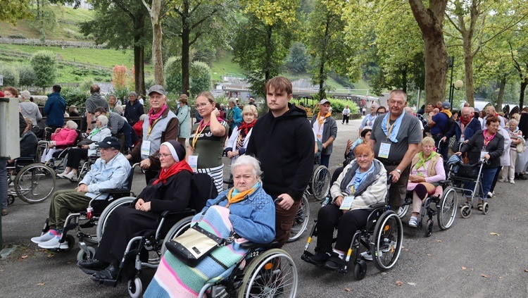 Pielgrzymka chorych do Lourdes - cz.7