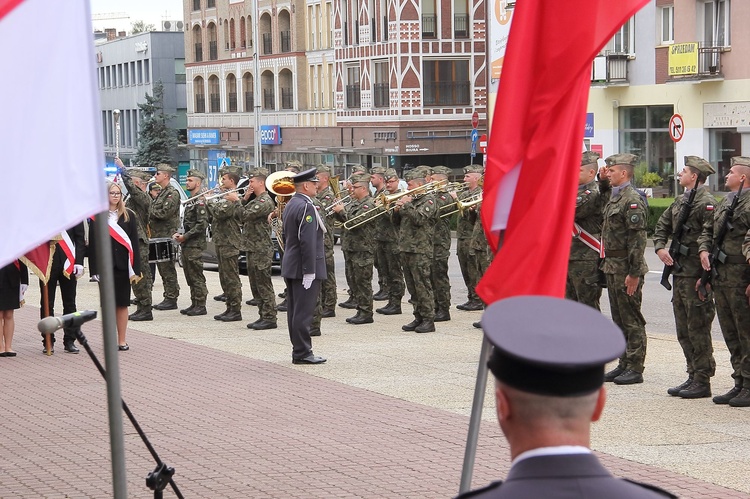 Uroczystości rocznicowe przy Pomniku Ofiar Bolszewizmu