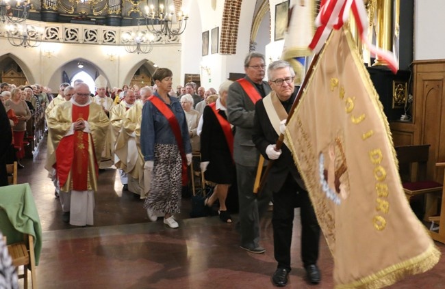 Relikwie bł. ks. Sopoćki u radomskich bernardynów