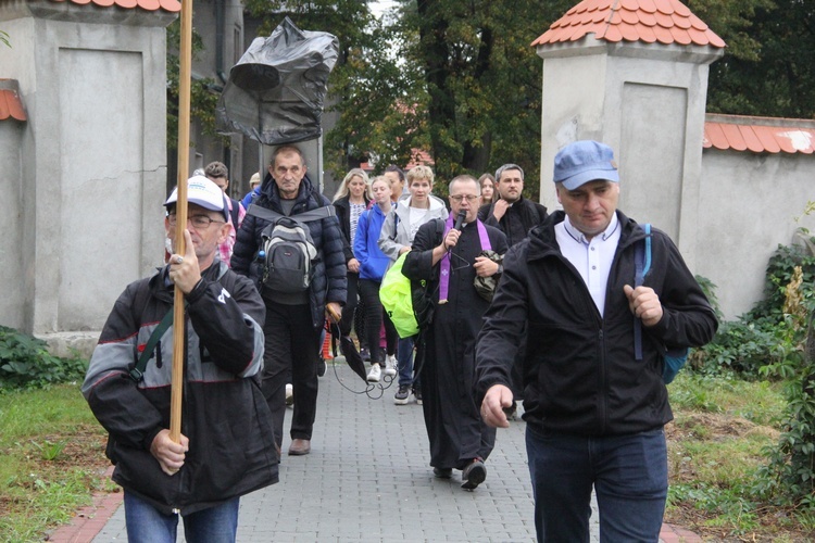 Piesza pielgrzymka z Radłowa do Odporyszowa