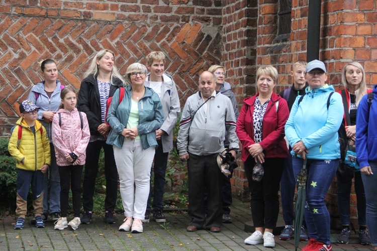 Piesza pielgrzymka z Radłowa do Odporyszowa