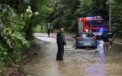 Śląskie: Pogotowie przeciwpowodziowe w powiecie cieszyńskim