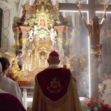Nabożeństwo ze świecami na Górze Świętej Anny