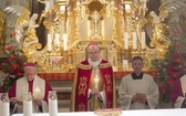 Nabożeństwo ze świecami na Górze Świętej Anny