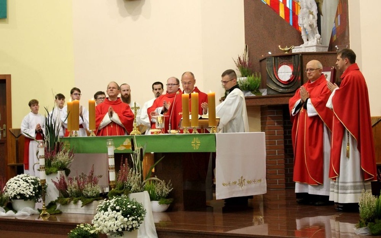 25 lat obecności Krzyża Papieskiego   