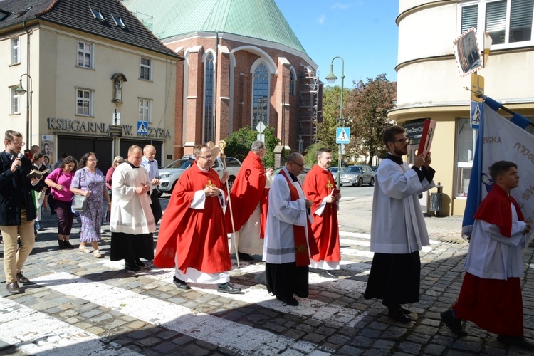 Odpust ku czci Podwyższenia Krzyża Świętego w Opolu