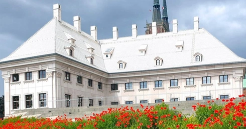 Wrocław szykuje się na wielką wodę. Ratują Archiwum Archidiecezjalne
