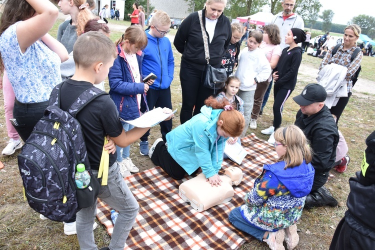 Pielgrzymka dzieci. Festyn ze św. Stanisławem