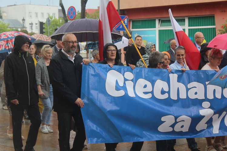 Ciechanów. Marsz dla Życia i Rodziny