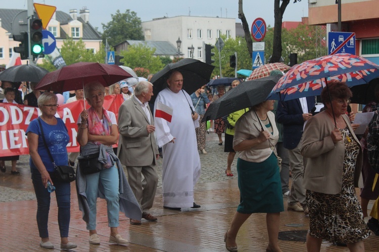 Ciechanów. Marsz dla Życia i Rodziny