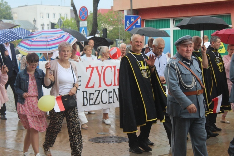 Ciechanów. Marsz dla Życia i Rodziny