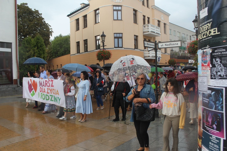 Ciechanów. Marsz dla Życia i Rodziny