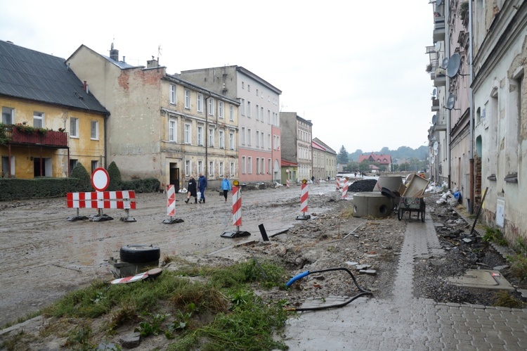 Głuchołazy po opadnięciu wody