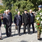 Wrocław. U św. Bonifacego i pod pomnikiem Zesłańcom Sybiru