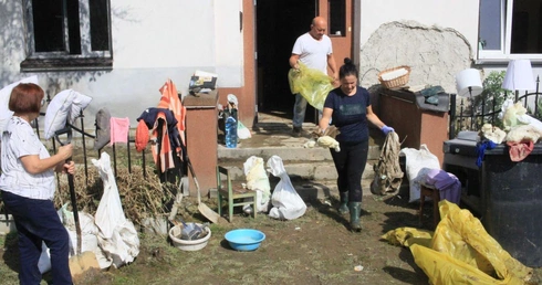 Zniszczenia po powodzi. Opawica, Lenarcice, Krasne Pole, Chomiąża