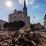 Powódź na Ziemi Kłodzkiej - po przejściu niszczącej fali [ZDJĘCIA]