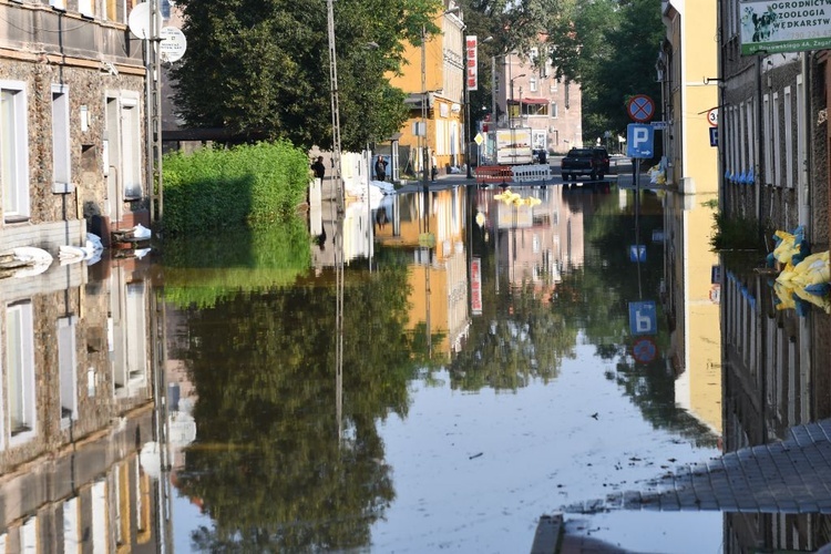 Przez Żagań przechodzi fala kulminacyjna