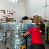 Dary można składać w magazynie Caritas przy ul. Kościelnej 5.