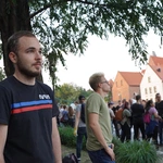 Ostrów Tumski przygotowuje się na falę powodziową