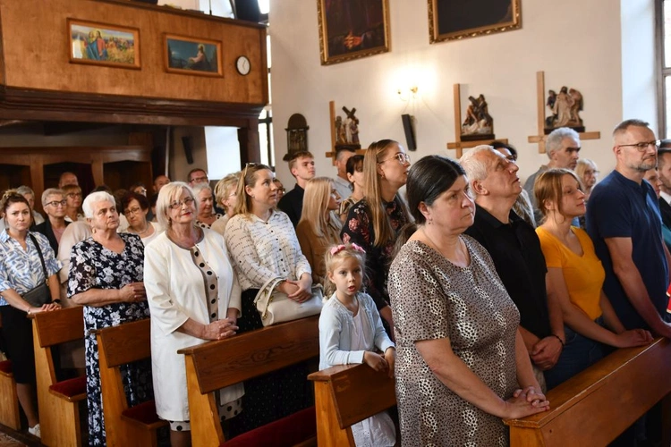 Dziękowali za 50 lat parafii w Różankach