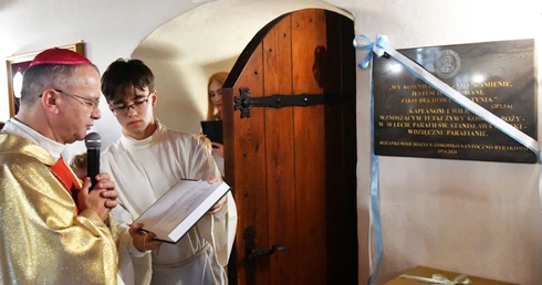 Dziękowali za 50 lat parafii w Różankach