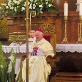 Abp senior Damian Zimoń przewodniczył odpustowej Eucharystii. 