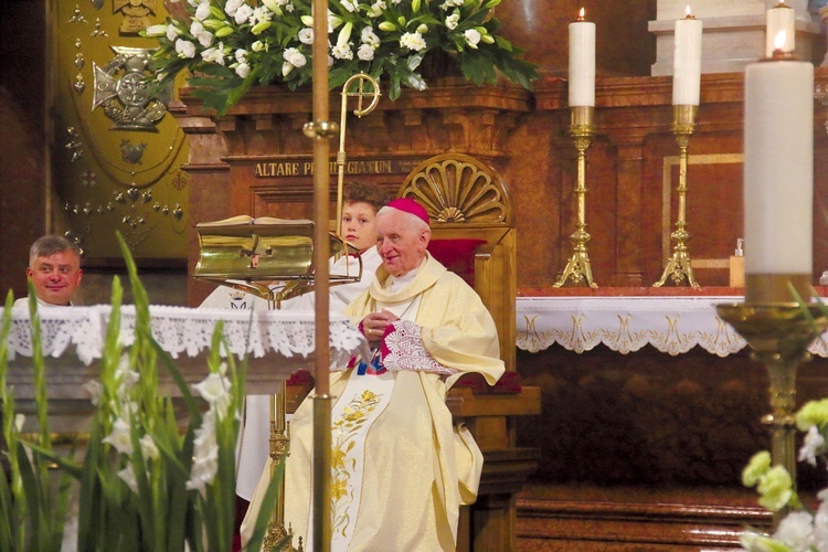 Abp senior Damian Zimoń przewodniczył odpustowej Eucharystii. 