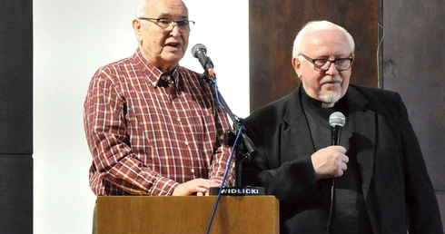 	Stephen (z lewej) opowiedział nieco o swojej historii podczas zeszłorocznego Śląskiego Forum Historycznego.