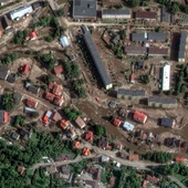 Stronie Śląskie po powodzi widziane z kosmosu