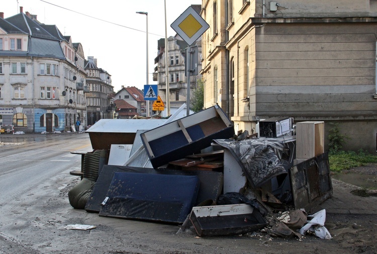 Stronie Śląskie, Lądek-Zdrój i Kłodzko po niszczącej fali powodziowej