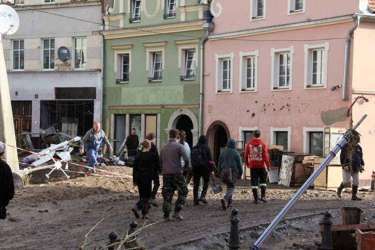 Stronie Śląskie, Lądek-Zdrój i Kłodzko po niszczącej fali powodziowej