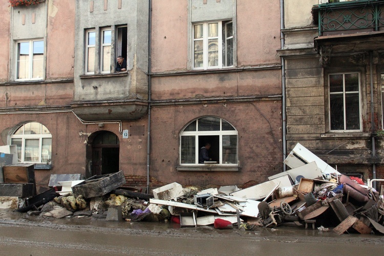 Stronie Śląskie, Lądek-Zdrój i Kłodzko po niszczącej fali powodziowej