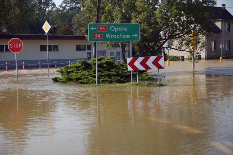 Caritas Archidiecezji Wrocławskiej w Lewinie Brzeskim