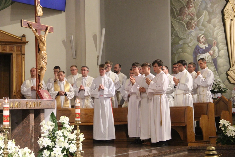 Mielec. Posłanie na misje ks. Wojciecha Rymuta