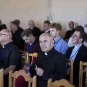 Zmartwychwstanie Chrystusa w centrum rozważań