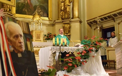 Nadal jest w sercu wielu osób