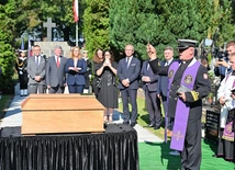 Pogrzeb nieznanego żołnierza w Kosakowie