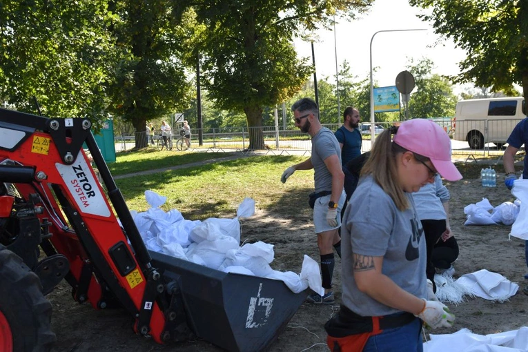 Wszystkie oczy zwrócone na Odrę