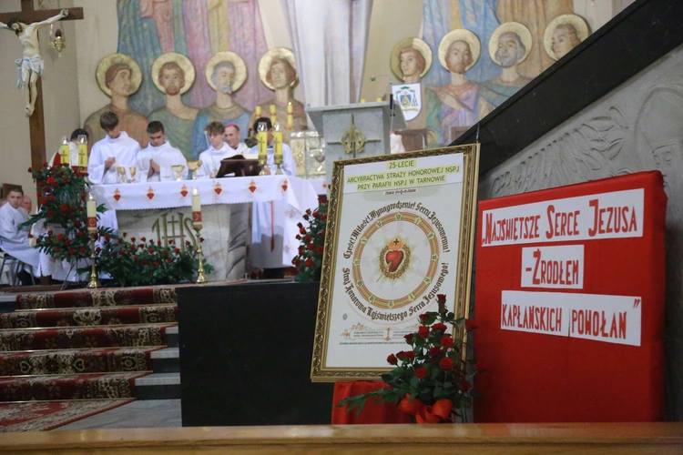 Pielgrzymka straży honorowej NSPJ