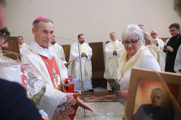 Pielgrzymka straży honorowej NSPJ
