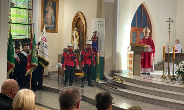Abp Skworc: Idźmy w postawie zawierzenia Bożej Opatrzności