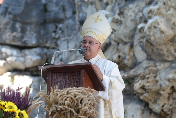 Diecezjalne Dożynki na Górze św. Anny