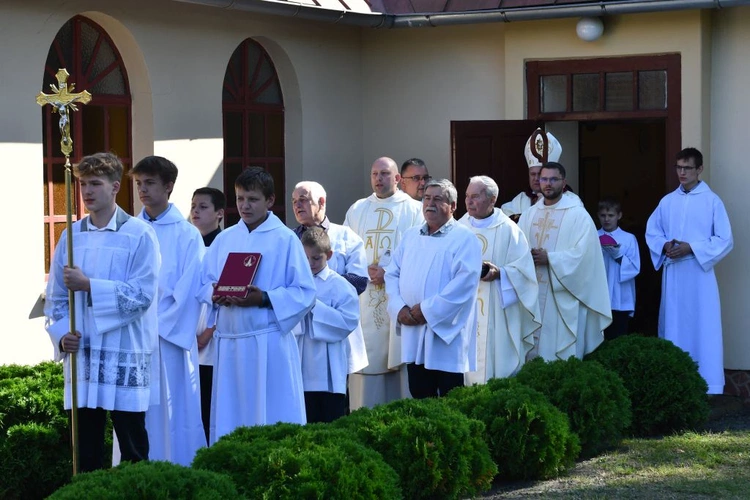 Konsekracja kościoła w Tucznie