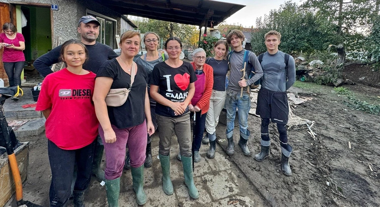 Młodzi z Wrocławia ruszyli na pomoc powodzianom