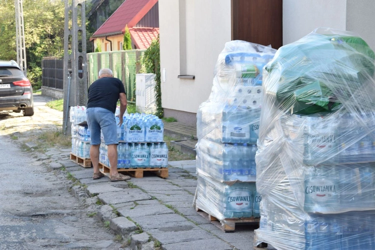 Pomoc od Caritas dla powodzian