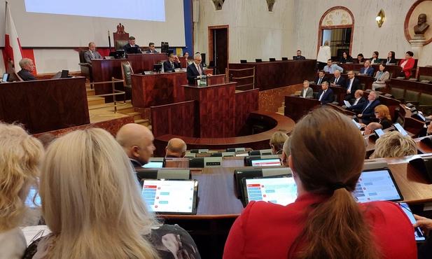 Katowice. Sejmik przegłosował dodatkowe środki na pomoc powodzianom