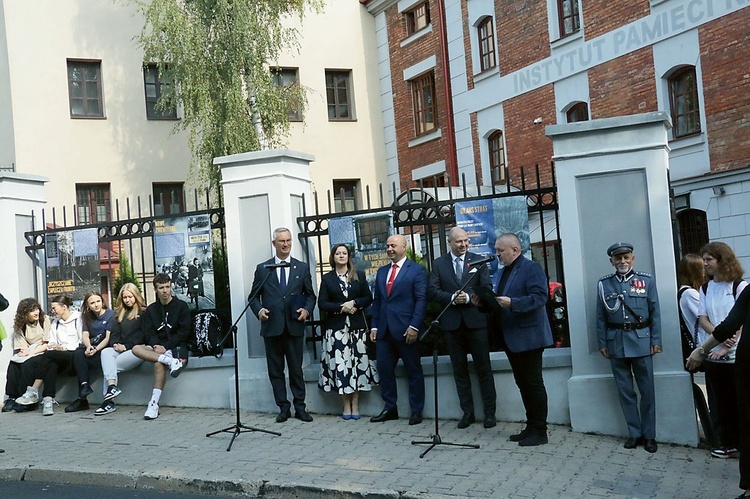 Otwarcie wystawy przygotowanej przez Instytut Pamięci Narodowej.