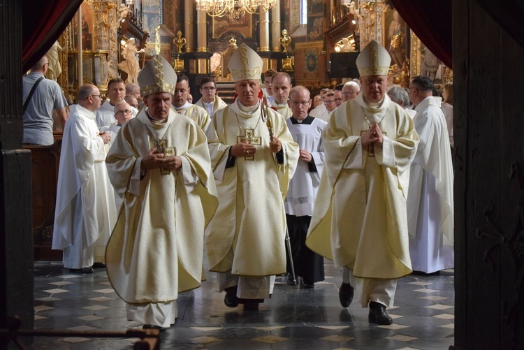 100. rocznica święceń kapłańskich sługi Bożego biskupa Piotra Gołębiowskiego